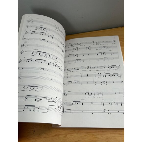 Hosanna! Music Acoustic Worship Rock Of Refuge Songbook For Piano/Vocal/Guitar - Picture 8 of 8